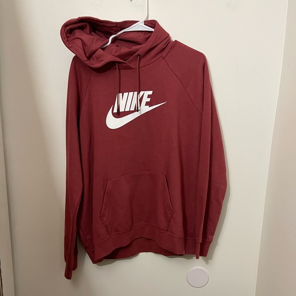 Nike Sweaters - Nike hoodie
